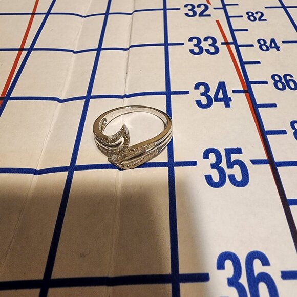 Women’s White Gold Rhodium Over Sterling Silver Diamond Ring – Size 7, 0.45 CTW - Picture 9 of 12